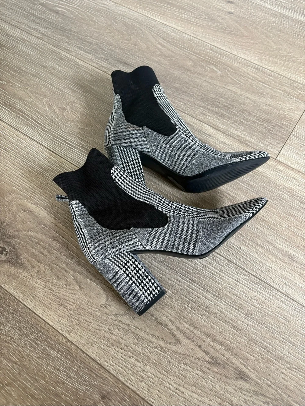 Steve Madden Black and White Houndstooth Sock Ankle Booties - Picture 5 of 12
